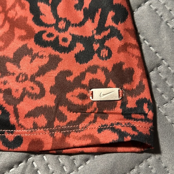 Nike Women’s Plus Size Dri-Fit Tank, NWT’s, Size 1X - Picture 3 of 7